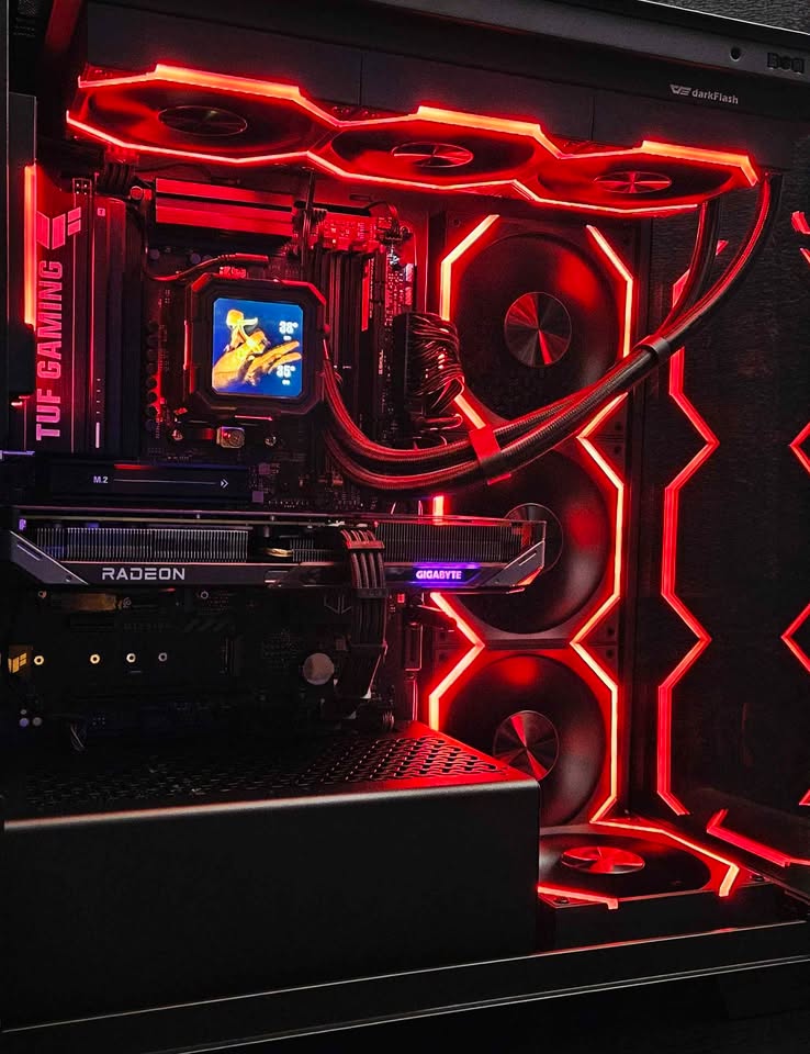 Siraj سِرَاج - The Guiding Light | Ryzen 7500X3D | RX 9060XT 16GB | 32GB DDR5 | LCD AIO Gaming PC
