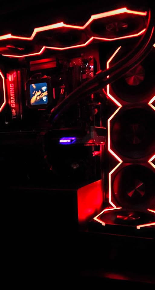 Siraj سِرَاج - The Guiding Light | Ryzen 7500X3D | RX 9060XT 16GB | 32GB DDR5 | LCD AIO Gaming PC